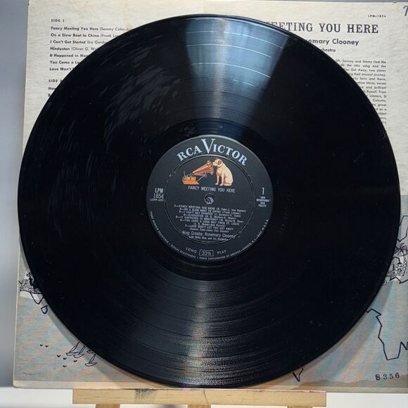 Crosby-Clooney Vinyl Record - Classic Black - Picture 3 of 6
